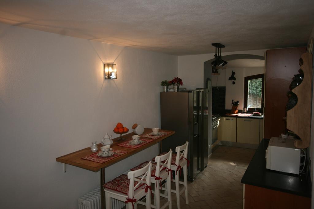 La Villa Di Augusto Anguillara Sabazia Szoba fotó