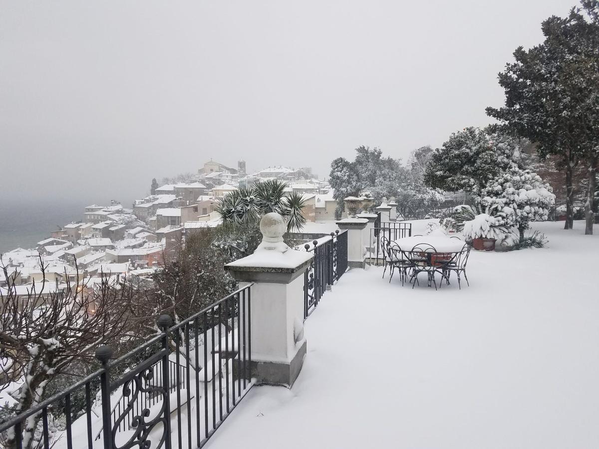 La Villa Di Augusto Anguillara Sabazia Kültér fotó